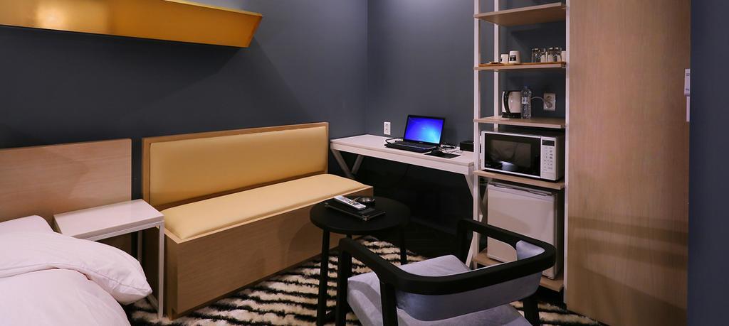Circle Hotel Incheon Bagian luar foto