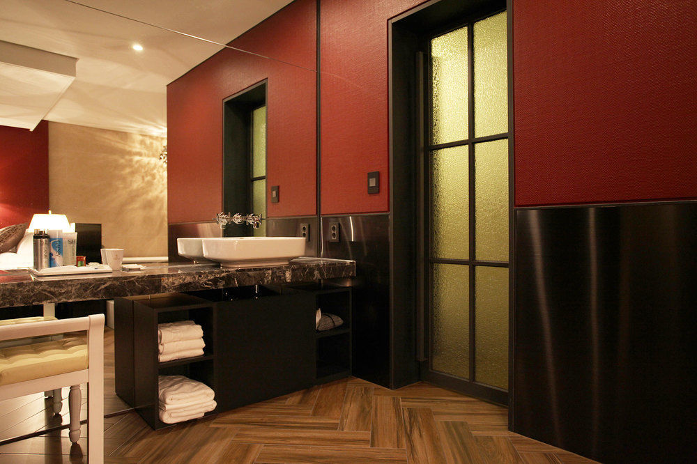 Circle Hotel Incheon Bagian luar foto