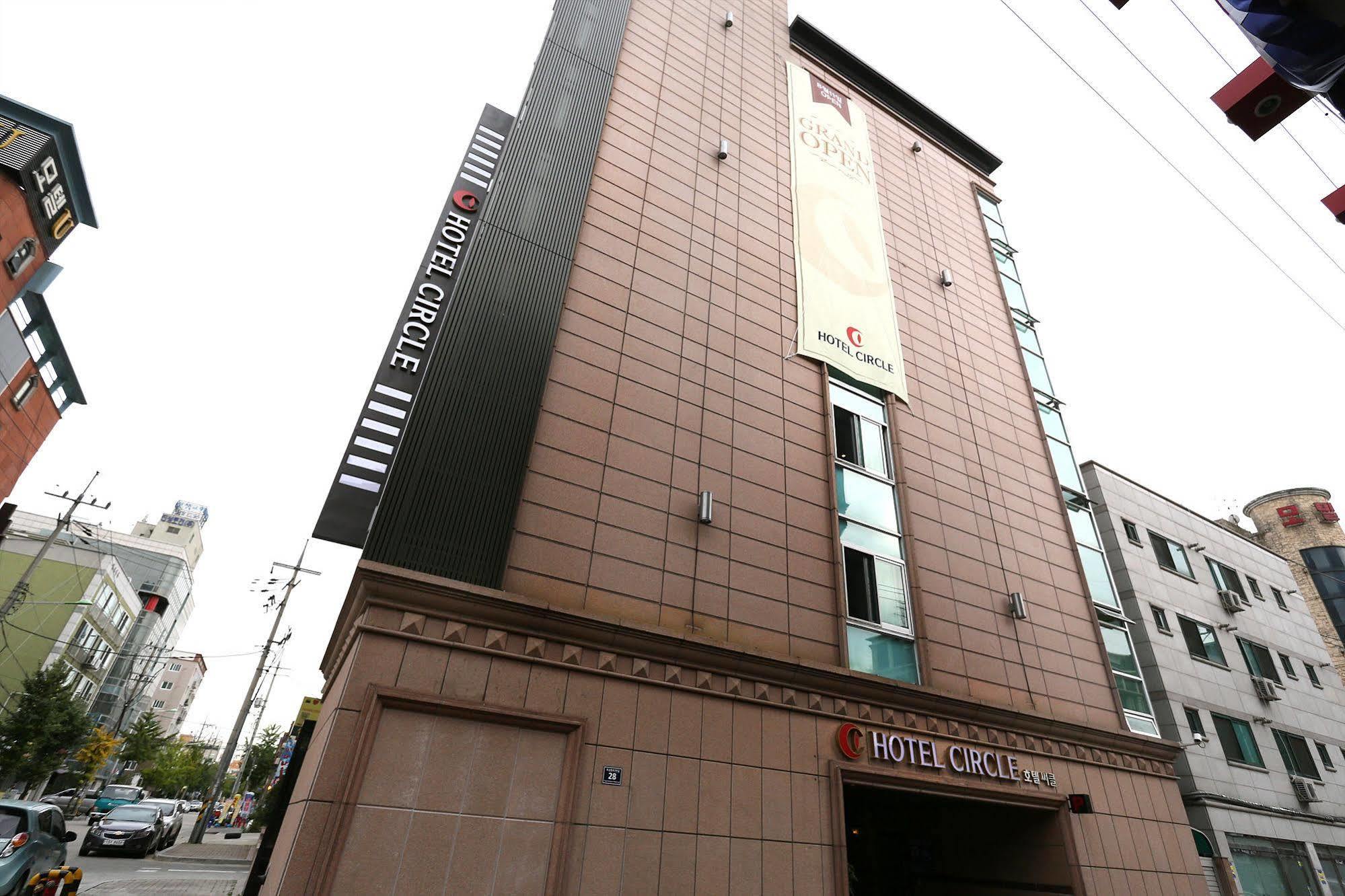 Circle Hotel Incheon Bagian luar foto
