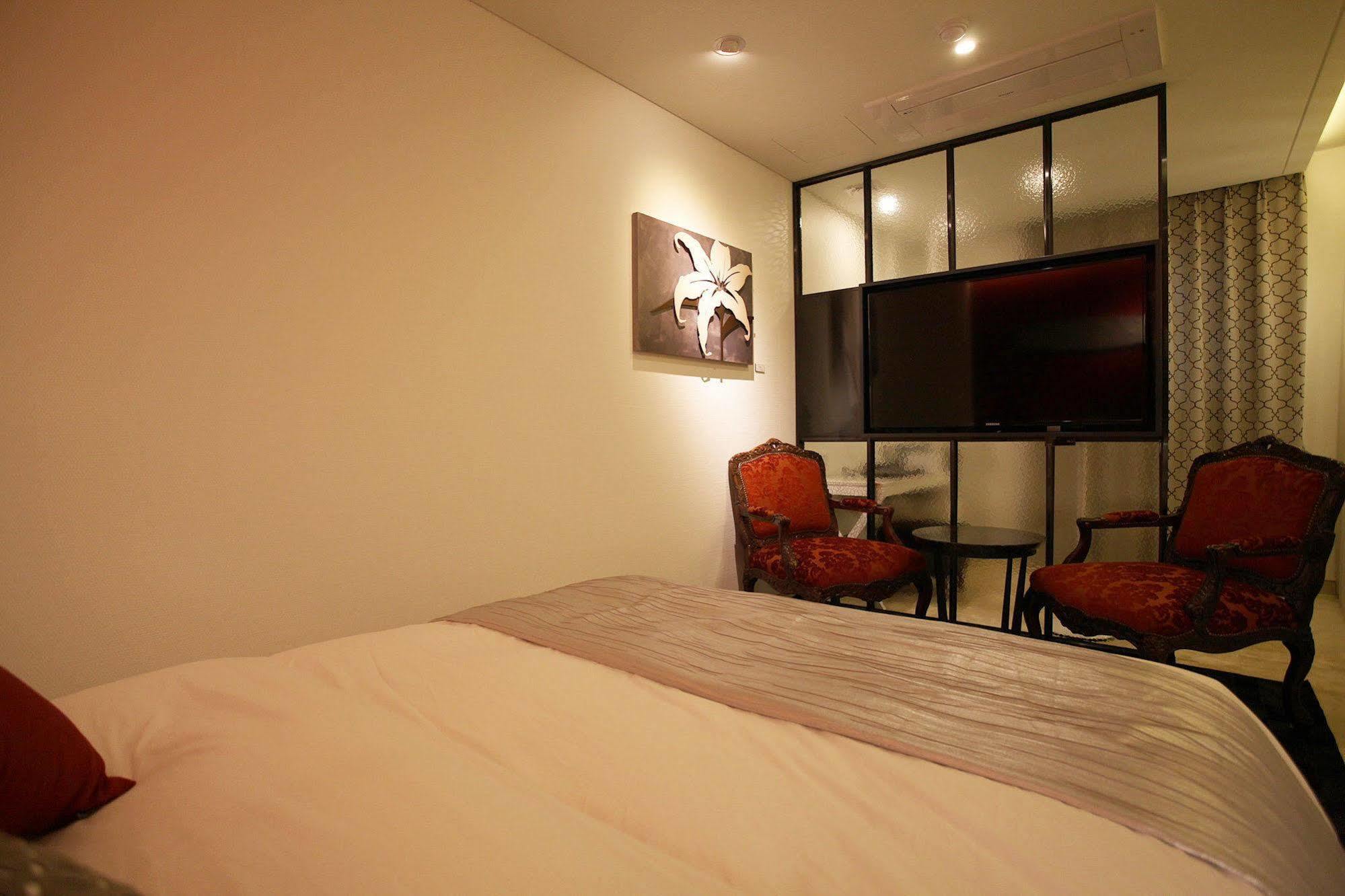 Circle Hotel Incheon Bagian luar foto