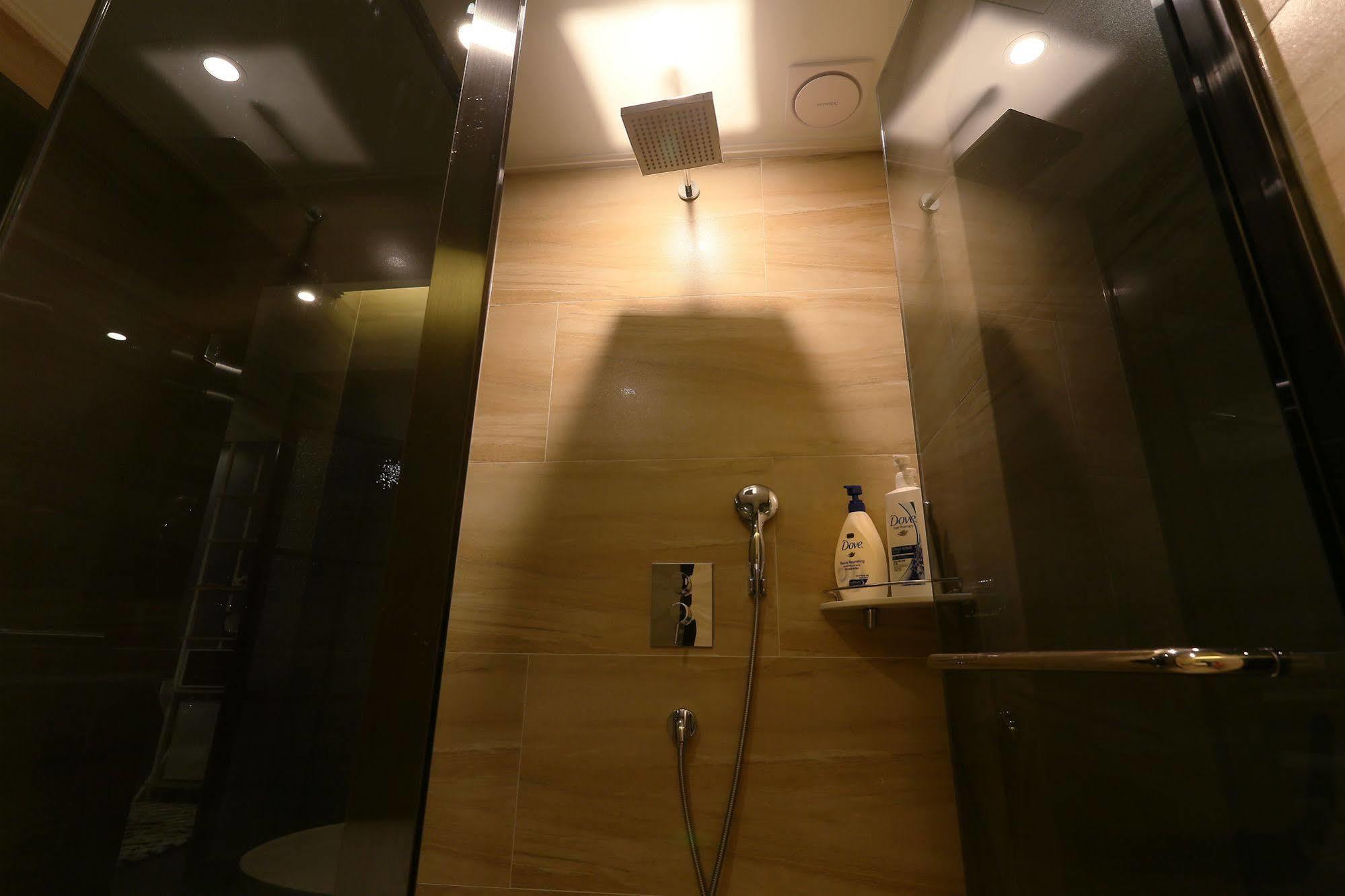 Circle Hotel Incheon Bagian luar foto