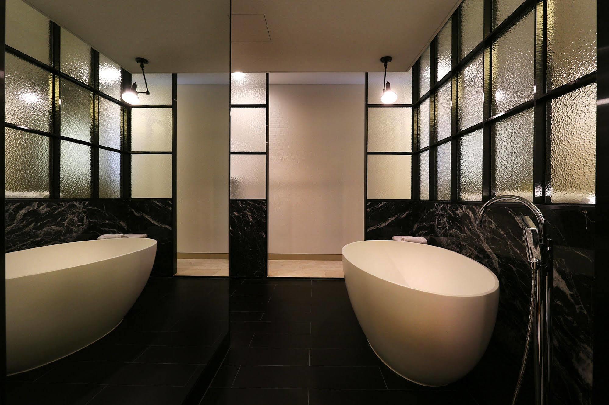 Circle Hotel Incheon Bagian luar foto